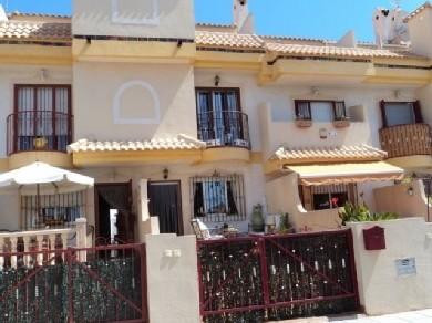 Adosado con 3 dormitorios se vende en Torre de La Horadada, Costa Blanca