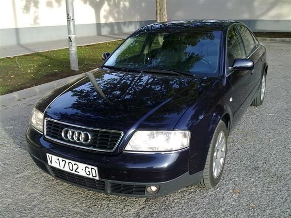 Audi A6 2.8i V6 5V año 1999 impecable. Libro de revisiones