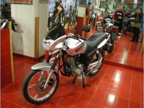 LIFAN LF 125 STREET