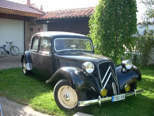 Se alquilan coches antiguos para bodas