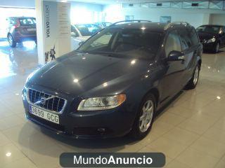 Volvo V70 D5 MOMENTUM