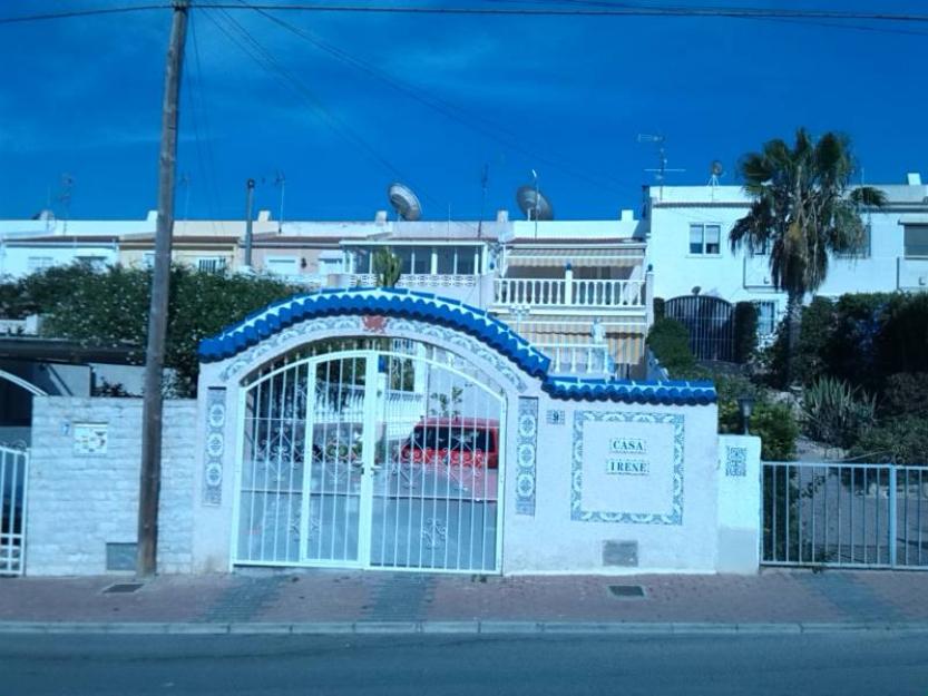 Chalet a la venta en torrevieja