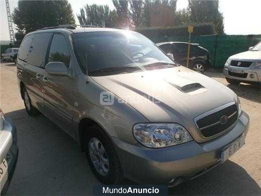 Kia Carnival 2.9 CRDi EX