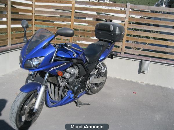 vendo YAMAHA FAZER 600