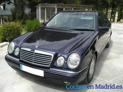 Mercedes Benz E300