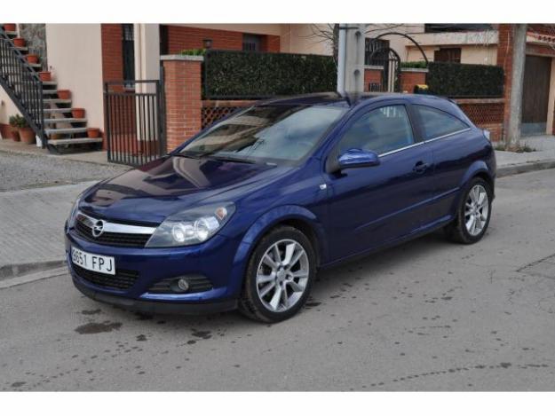 Opel Astra GTC 1.9CDTi Cosmo 150