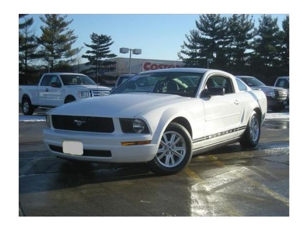 FORD MUSTANG V6 2008 PACK LUXE SEMI NUEVO