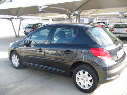 Peugeot 207 CONFORT 1.4 I-75 CV