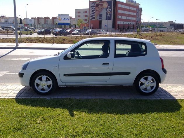 RENAULT ESPACE PRIVILEGE 2.2 DCI 16V AUTO