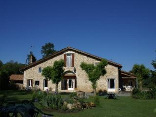 Casa rural : 24/40 personas - piscina - saint emilion  gironda  aquitania  francia