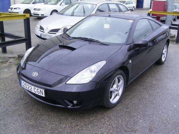 Venta de Toyota CELICA 1.8 I 143CV '03 en Dos Hermanas