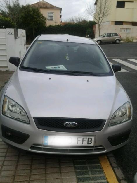 ford focus familiar