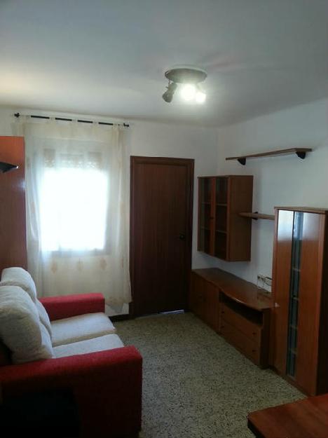 Piso en Venta. 3 Dormitorios. 60 m2. VIVIENDA DE 3 HAB. CERCA DEL METRO!!!.