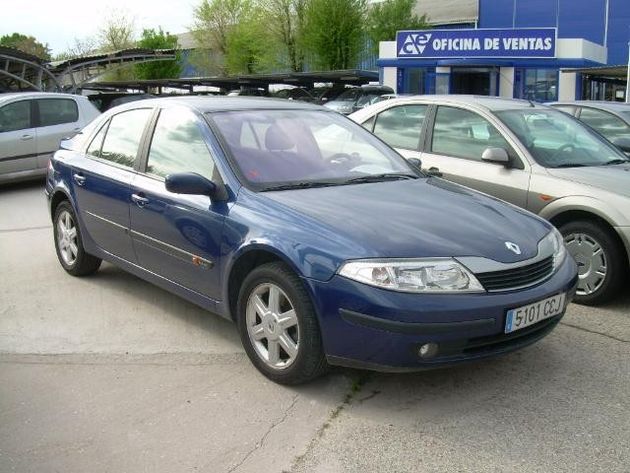 RENAULT LAGUNA  2.2DCI EXPRESSION