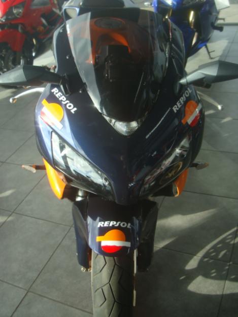 HONDA CBR 1000 RR REPSOL