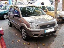 Venta de coche Ford Fusion 1.4 Tdci Trend '04 en Madrid