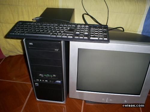 vendo Ordenador  AMD compreto C/ Wifi