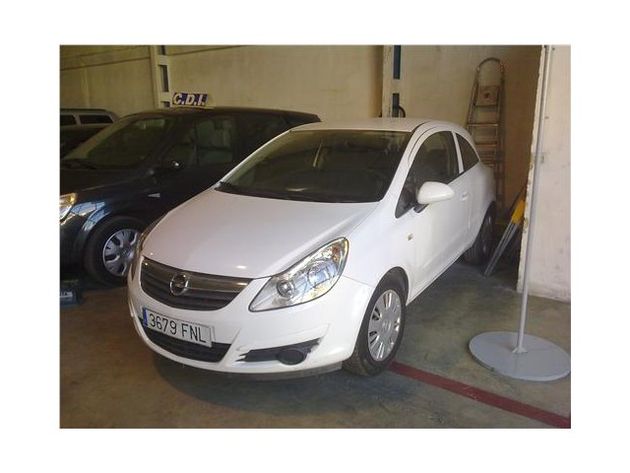 OPEL Corsa 1.3CDTi Cosmo