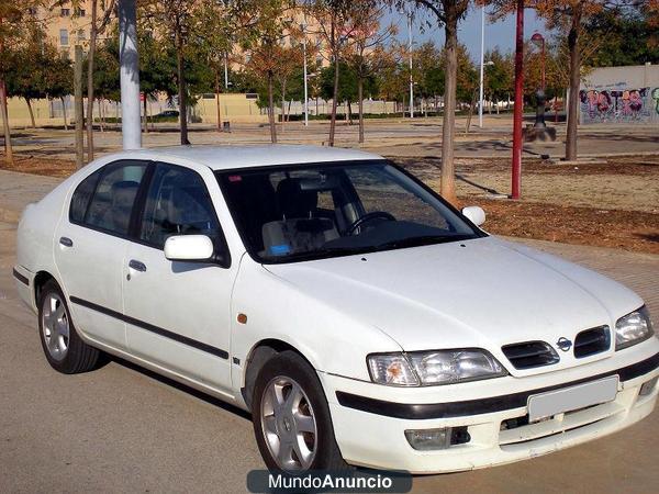 se vende nissan primera 1.6