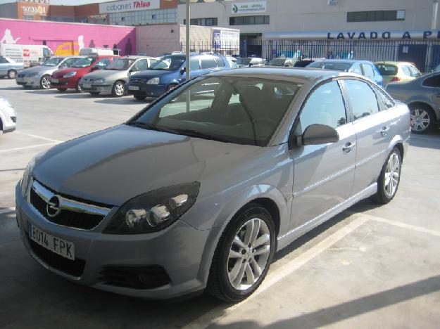 Opel Vectra Elegance 1.9 CDTI 8v 120 CV, 7.600€