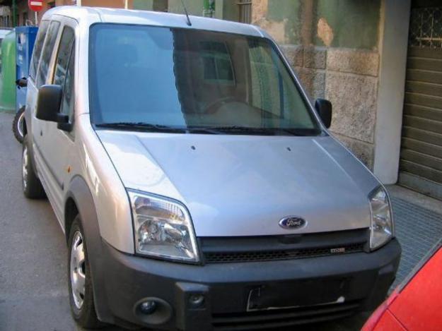 Venta de Ford TOURNEO 210S CONNECT COMBI '06 en Palma De Mallorca