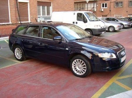 AUDI A4 AVANT 2.0 TDI + GPS - Madrid