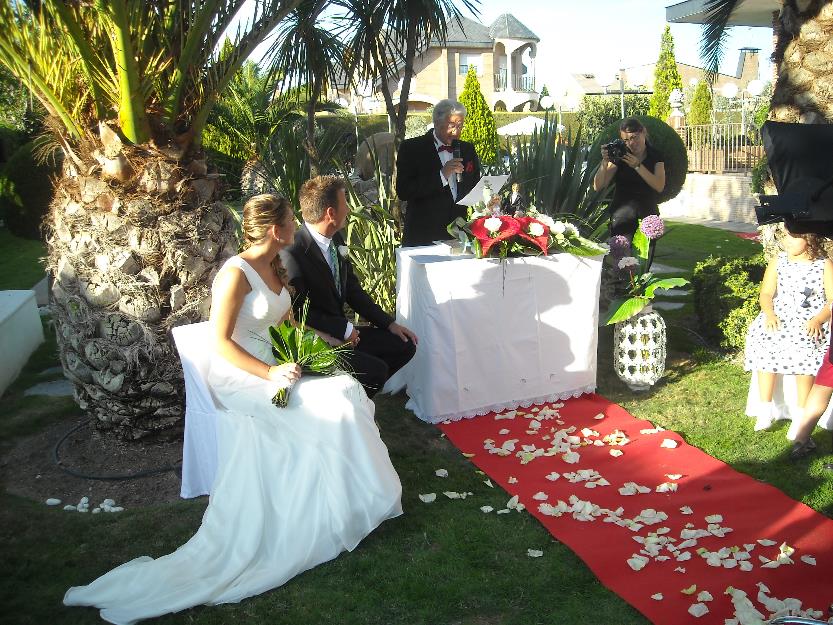 Maestro de Ceremonias - Celebraciones de Bodas - Bodas de Plata y Bodas de Oro