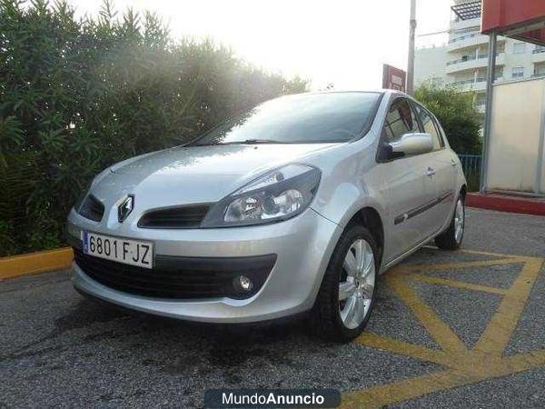 Renault Clio 1.6 Luxe Privilege Aut.