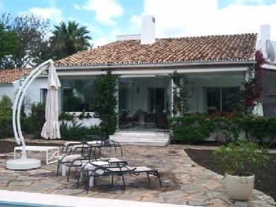 Chalet con 3 dormitorios se vende en Manilva, Costa del Sol