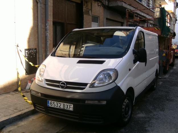 FURGONETA OPEL VIVARO