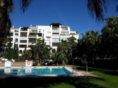 Apartamento con 3 dormitorios se vende en Torremolinos, Costa del Sol