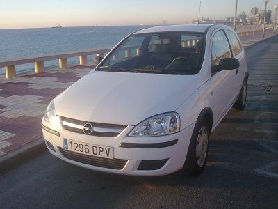 OPEL CORSA 1.3CDTI ESENTIA - BARCELONA