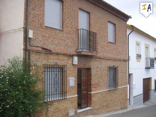 Casa en venta en Encinas Reales, Córdoba