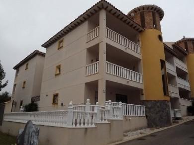 Apartamento con 2 dormitorios se vende en Villamartin, Costa Blanca