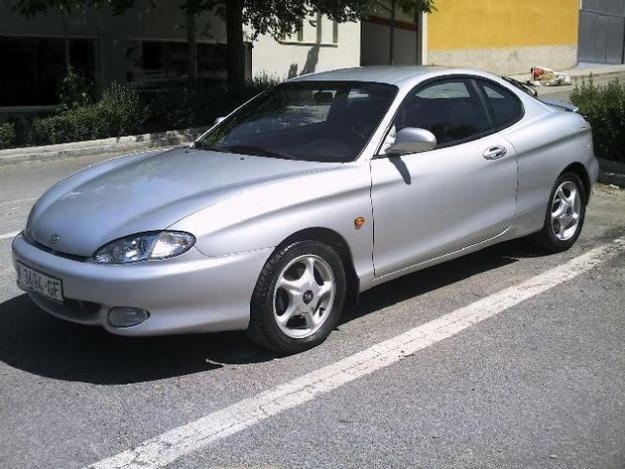 Comprar coche Hyundai COUPE 2.0 16VL FX 138CV '98 en Alcalá La Real