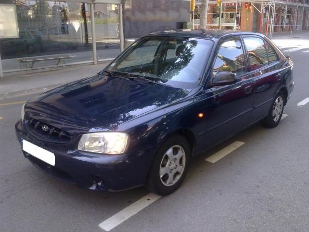 SE VENDE HYUNDAI ACCENT AÑO 2001 GASOLINA 1.4