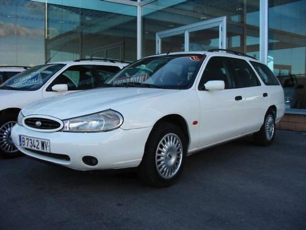 Venta de coche Ford MONDEO '95 en L'Ampolla