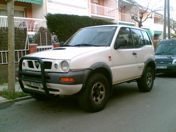 se vende nissan terrano II  sr 2.7 tdi