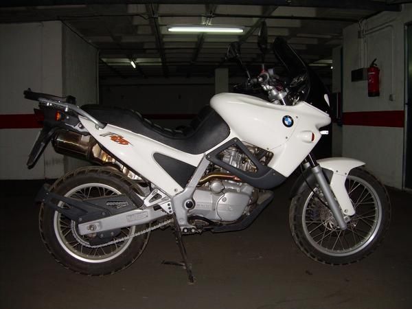 VENDO MOTO