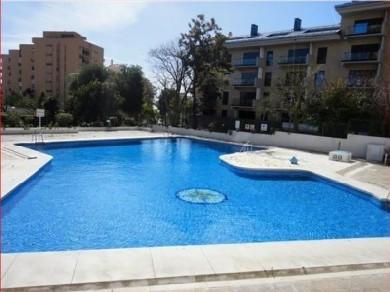 Apartamento con 2 dormitorios se vende en Benalmadena Costa, Costa del Sol