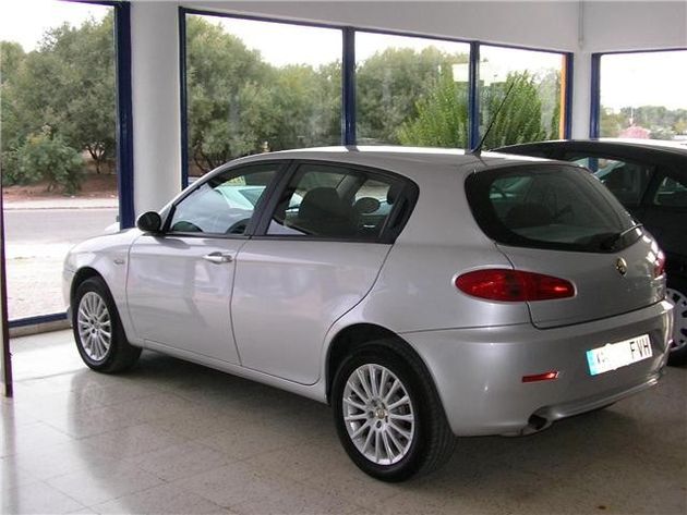 VOLKSWAGEN GOLF 2.0 TDI SPORTLI