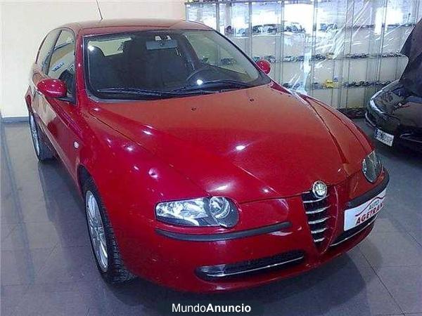 Alfa Romeo Romeo 147  1.9 JTD Distinctive