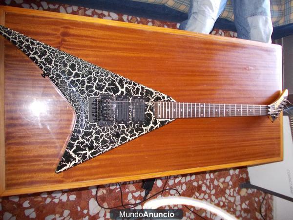 Se vende guitarra eléctrica Kramer