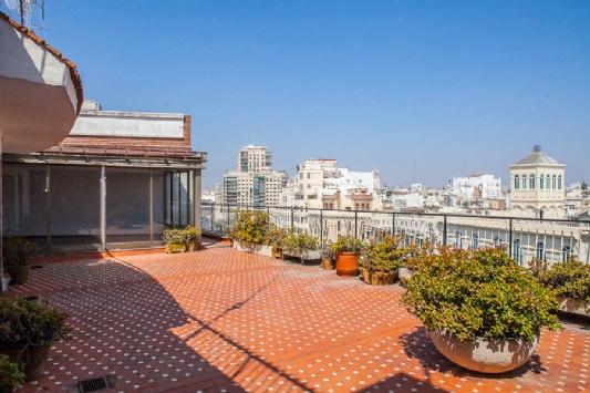 5 Dormitorio Apartamento En Venta en Valencia, Valencia