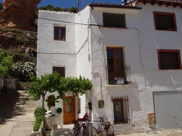 CASA EN TOSOS pueblo, reforma de bioconstrucción