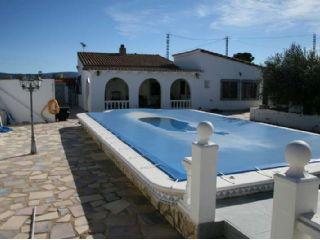 Chalet en venta en Castalla, Alicante (Costa Blanca)