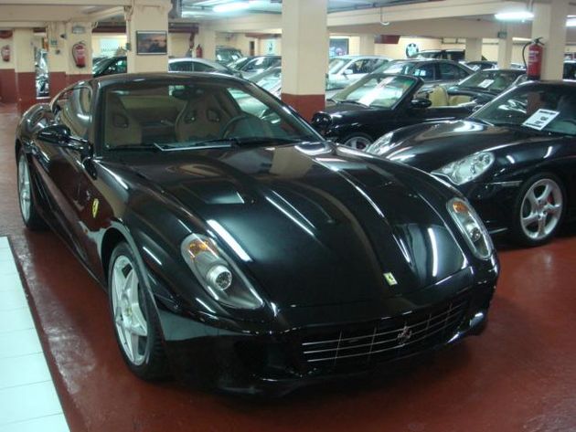 FERRARI 599 GTB FIORANO COUPE 620 cv