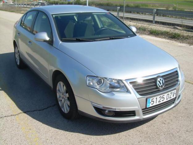 2006 Volkswagen Passat 2.0 TDI Advance Gris