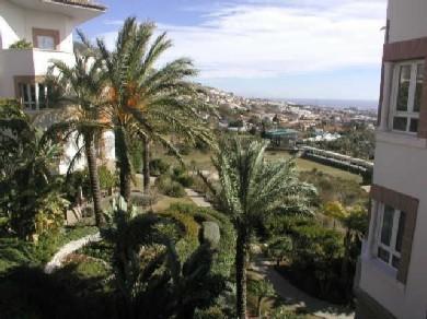 Apartamento con 2 dormitorios se vende en Benalmadena Costa, Costa del Sol