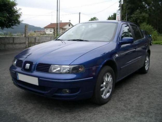 Comprar coche Seat Leon TDI Sport 90cv--154Euros/mes '03 en Villagarcía De Arosa